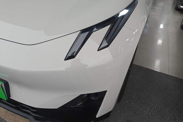 Used Lynk & Co Z20 2025 530 km Range Rear-Wheel Drive Pro
