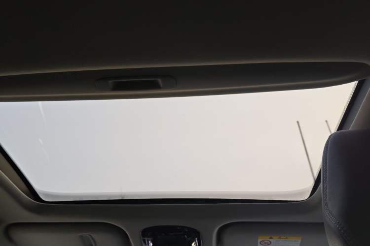 Used Toyota Venza 2023 2.0L CVT Two-Wheel Drive Prestige Version
