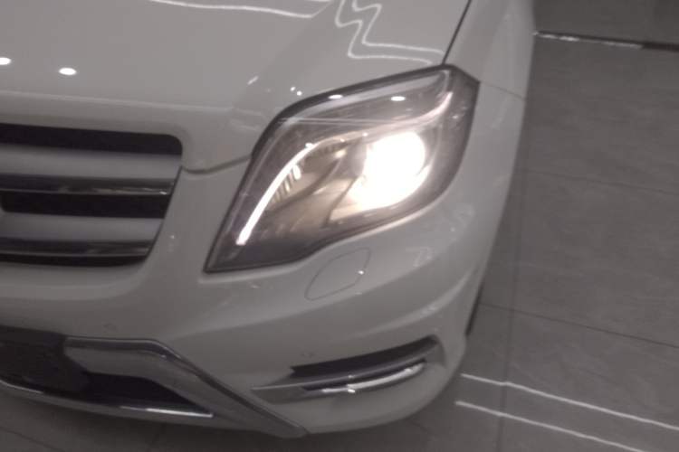 Used Mercedes-Benz GLK-Class 2015 GLK 300 4MATIC Fashion Edition Ultimate Version