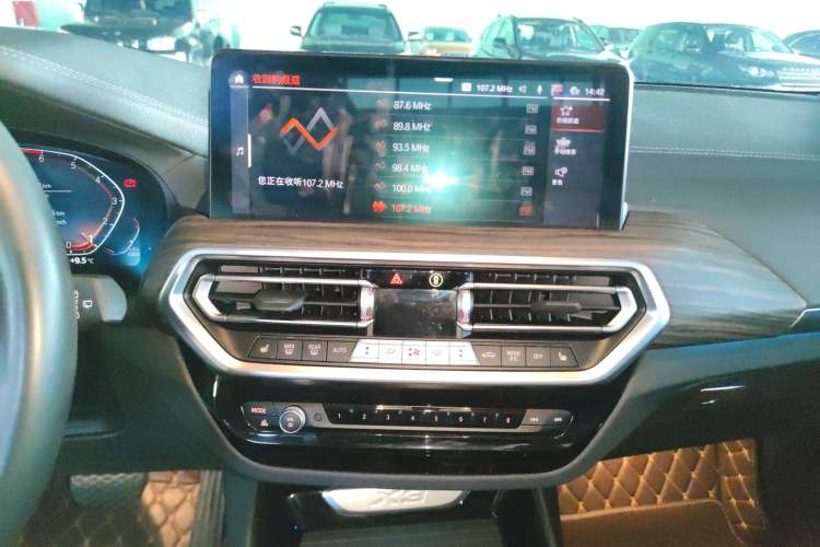 Used BMW X3 2022 Facelift xDrive30i Luxury Edition M Night Edition Package
