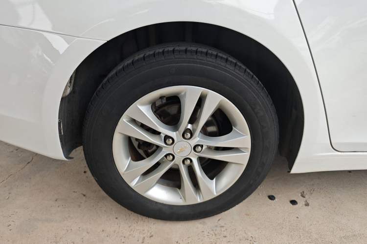 Used Chevrolet Cruze 2015 1.5L Classic SE AT