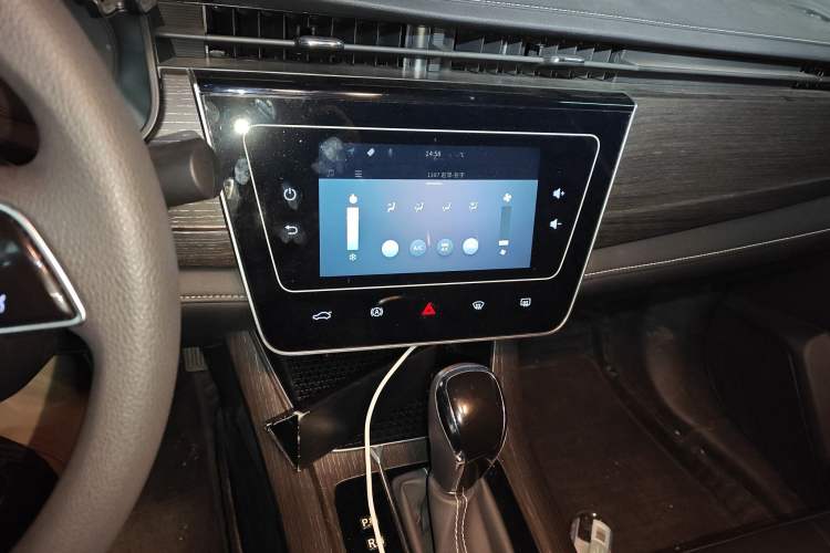 Used Venucia D60 2021 PLUS 1.6L XL CVT Yue Ling Edition