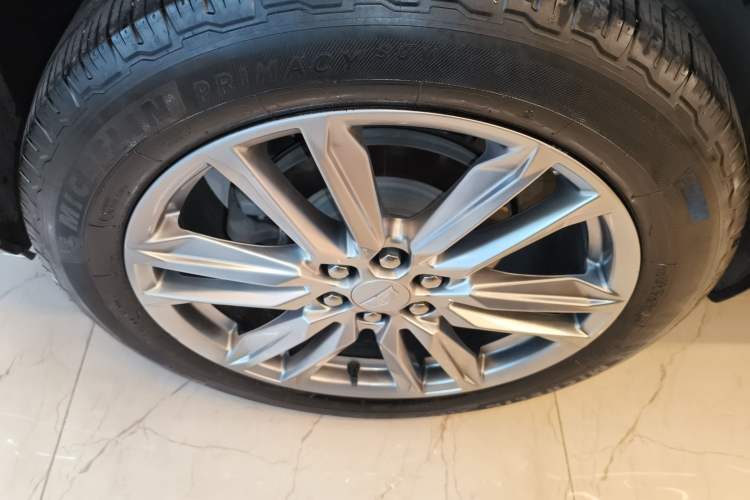 Used Cadillac XT6 2021 2.0T Six-Seater Four-Wheel-Drive Luxury Version
