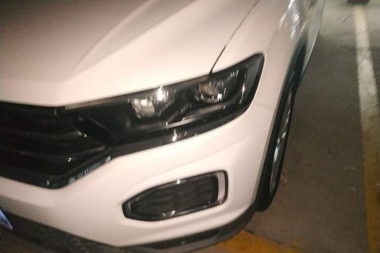 Used Volkswagen T-ROC 2020 230TSI DSG Two-Wheel Drive Advanced Version