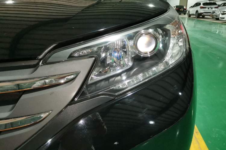 Used Honda CR-V 2013 2.4L four-wheel drive luxury version
