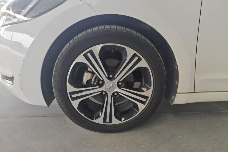 Used Hyundai Elantra 2018 1.4T Dual-Clutch Xuan Dong · Dynamic Edition
