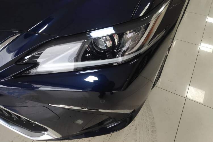 Used Lexus ES 2020 200 Excellence Edition