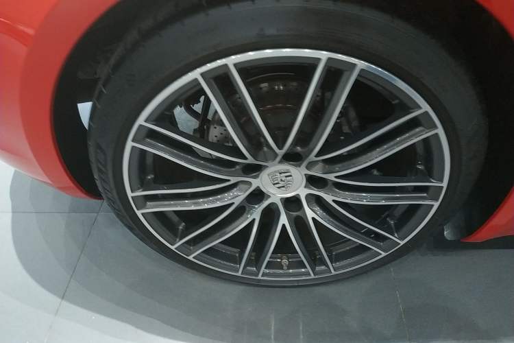 Used Porsche 718 2020 Cayman 2.0T
