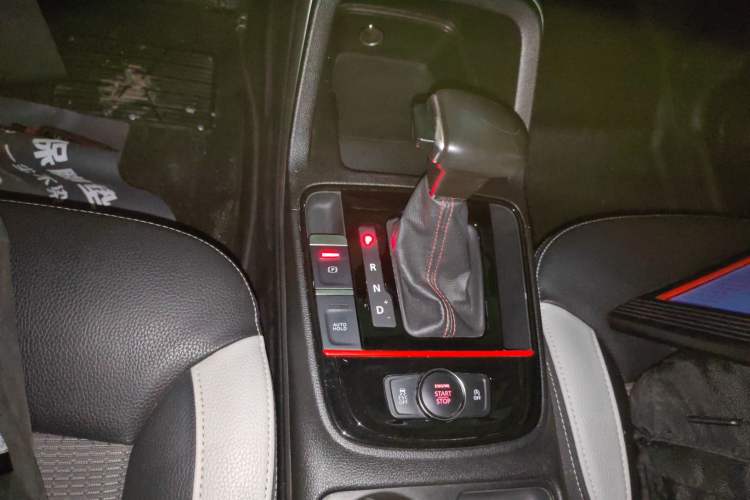 Used Qoros 5 2018 1.6T Automatic Prestige Model