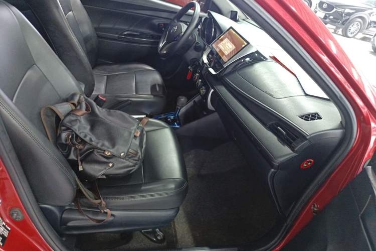 Used Toyota YARiS L Zhi Xuan 2016 Revised 1.5E CVT Charming Edition
