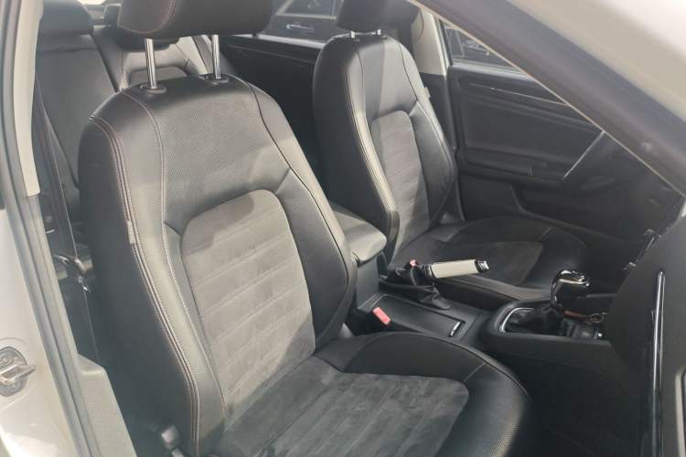 Used Volkswagen Sagitar 2018 280TSI DSG Luxury Model
