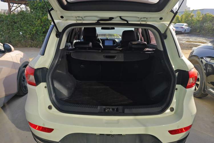 Used GAC Trumpchi GS4 2017 200T Manual Two-Wheel Drive Comfort Edition
