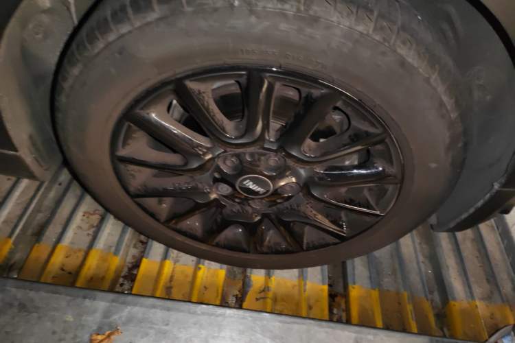 Used  MINI 2019 1.5T COOPER Classic Edition Five-Door Version
