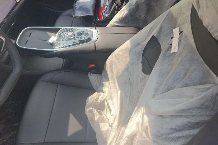 Used  A07 2025 Range-Extended "Truly Delicious" 140 Elite Version
