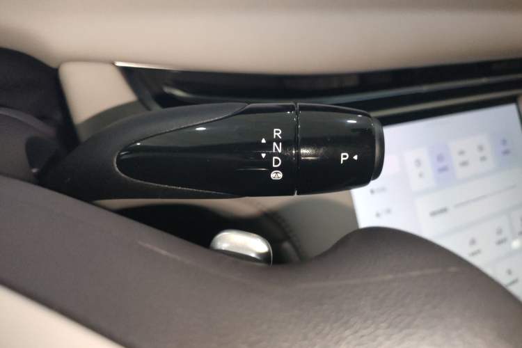 Used  LS7 2023 90 kWh Elite Rear-Drive Version