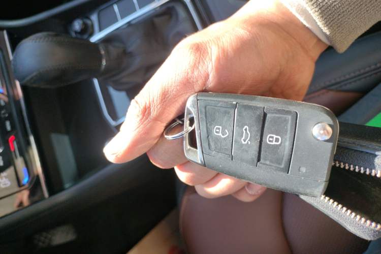 Used Volkswagen Lavida 2021 280TSI DSG Luxury Edition
