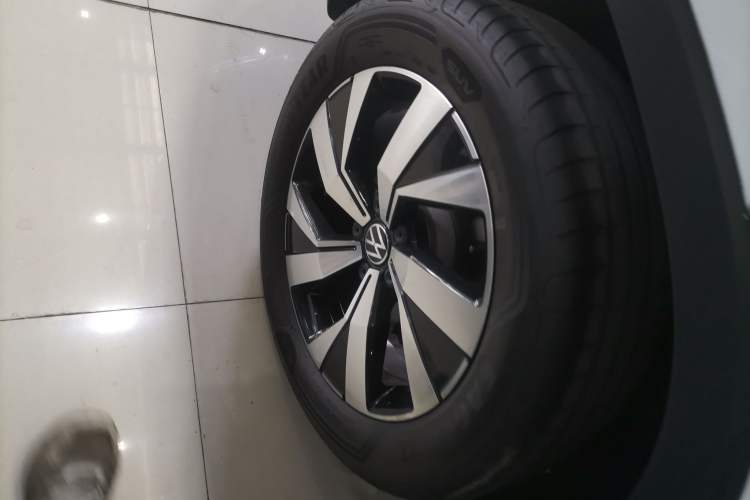 Used Volkswagen Tayron 2021 330TSI Two-Wheel-Drive 3rd Anniversary Limited Edition
