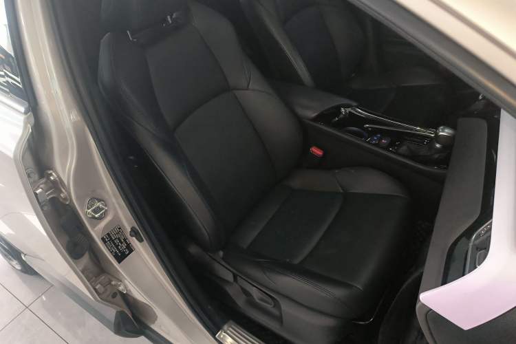 Used Toyota C-HR 2020 2.0L Leading Edition
