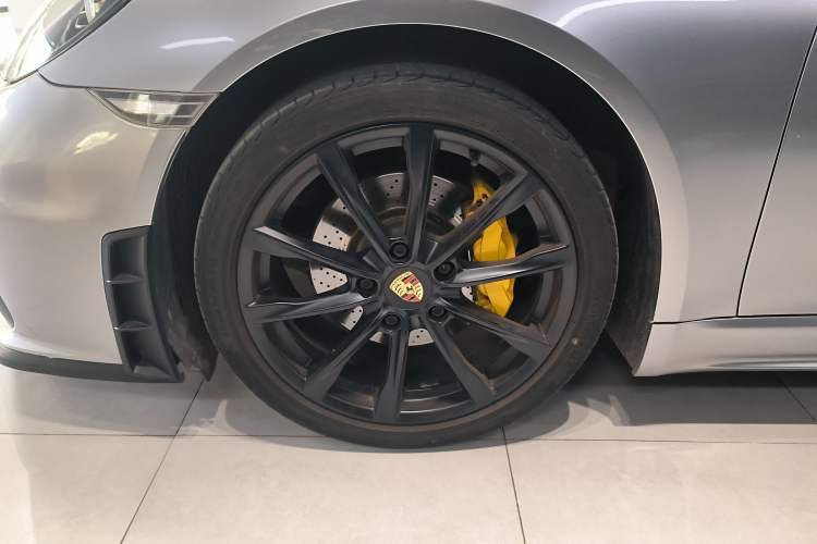 Used Porsche 718 2016 Cayman 2.0T
