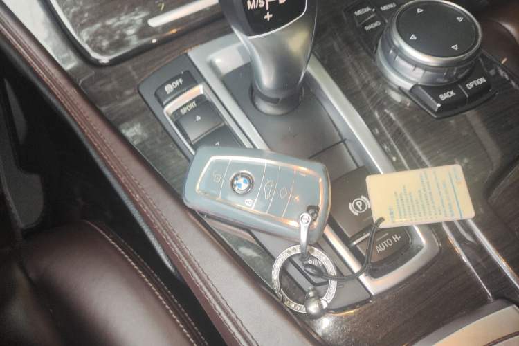 Used BMW 5 Series 2017 525Li Luxury Design Package