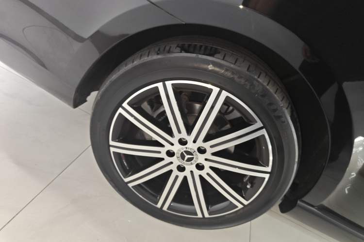 Used Mercedes-Benz V-Class 2021 V 260 L Long-wheelbase Luxury Edition