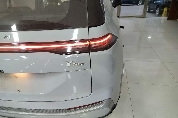 Used AION Y 2023 Plus 510 Smart Edition