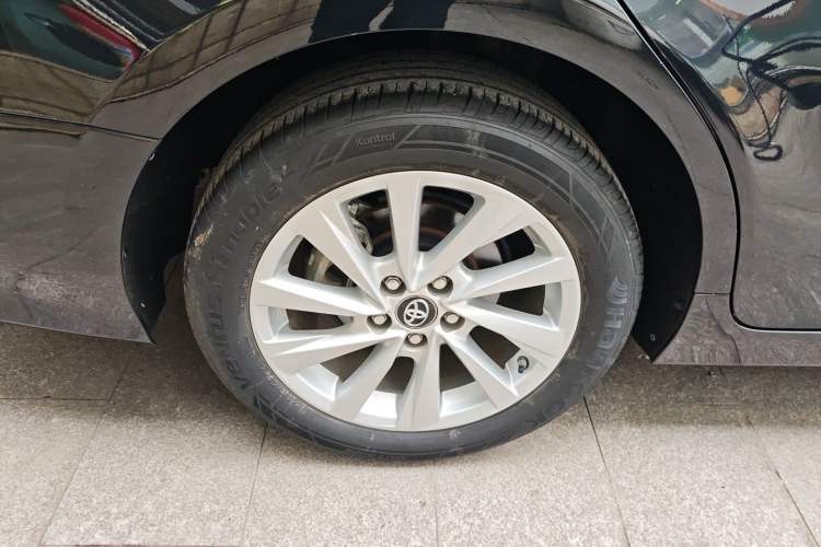 Used Toyota Camry 2023 2.0GVP Premier Edition