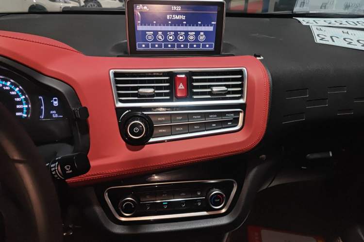 Used  Refine S2mini 2017 1.3L Sport Edition