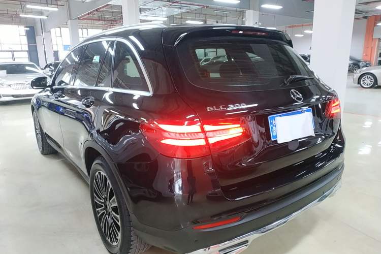 Used Mercedes-Benz GLC 2018 GLC 200 4MATIC
