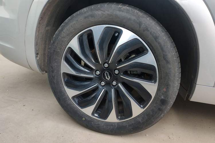 Used Hima AITO M7 2024 1.5T Intelligent Drive 4x4 Max Edition 6 Seats
