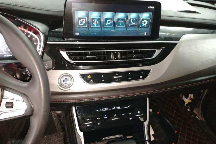 Used Changan CS75 2020 280T DCT Luxury Model China VI Standard
