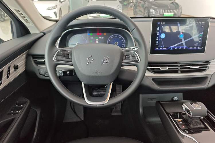 Used Hongqi E-QM5 2024 610 km PLUS