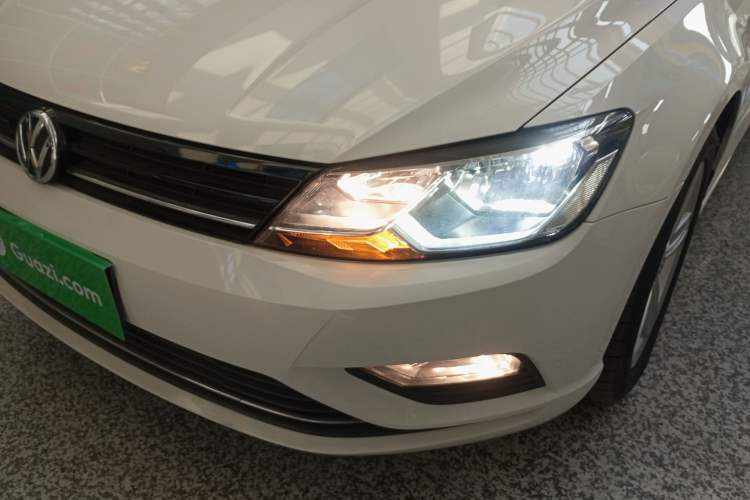 Used Volkswagen Lamando 2017 280TSI DSG Comfort Edition
