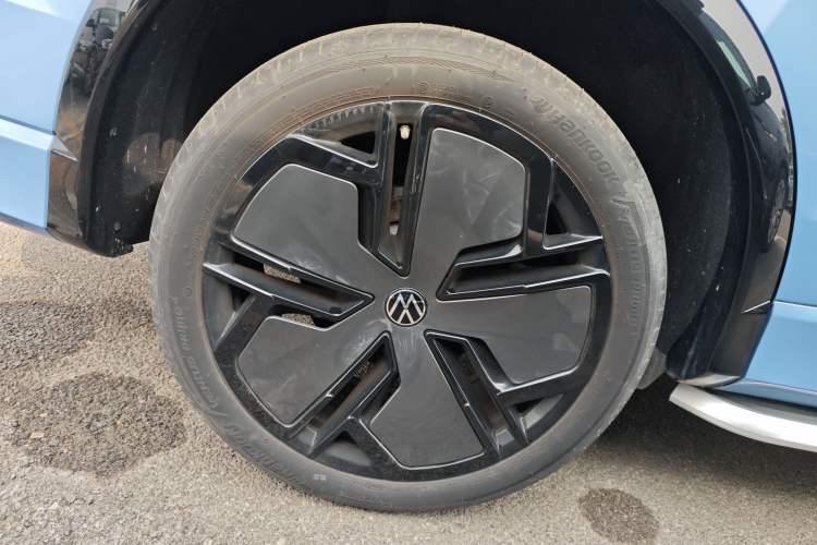 TDK.VehicleDetails.img