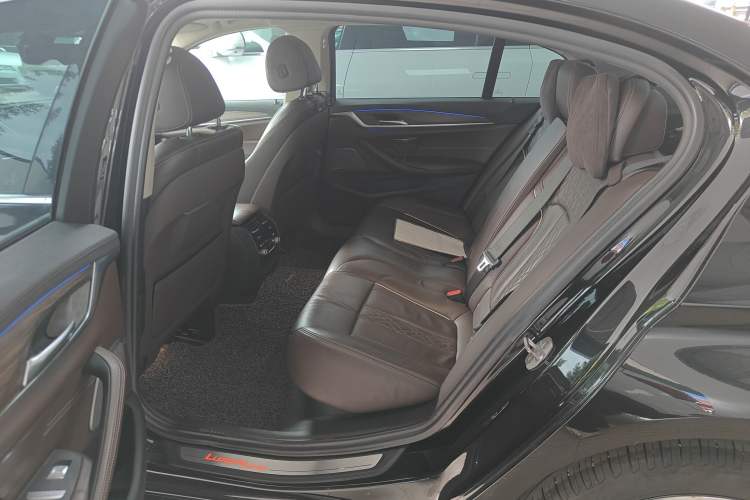 Used BMW 5 Series 2019 530Li Luxury Edition Premium Package
