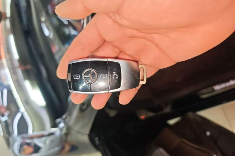 Used Mercedes-Benz E-Class 2018 E 200 L