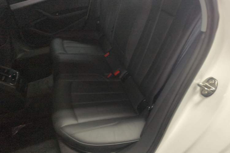 Used Audi A4L 2017 Plus 40 TFSI Fashion Model
