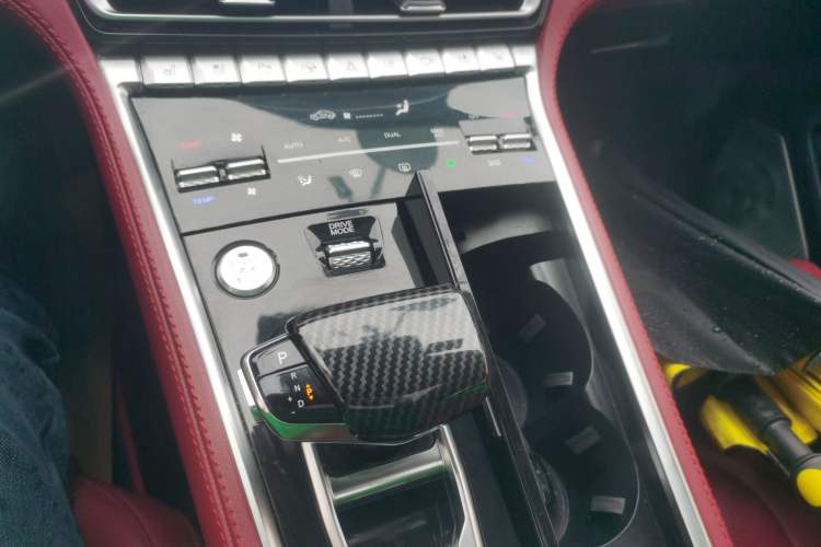 Used Changan CS85 COUPE 2019 2.0T Automatic Smart Version China V Standard
