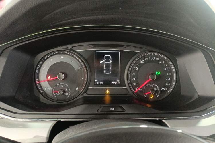 Used Volkswagen Lamando 2019 230TSI DSG Fashion Edition China V Standard
