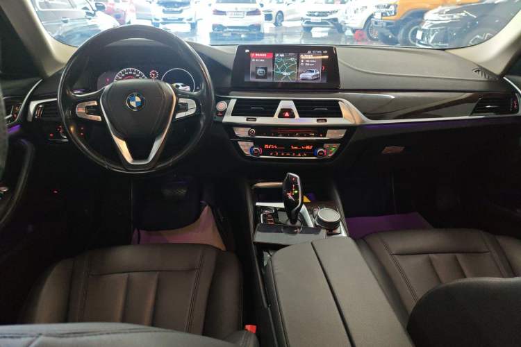 Used BMW 5 Series 2019 Facelifted 525Li Luxury Package