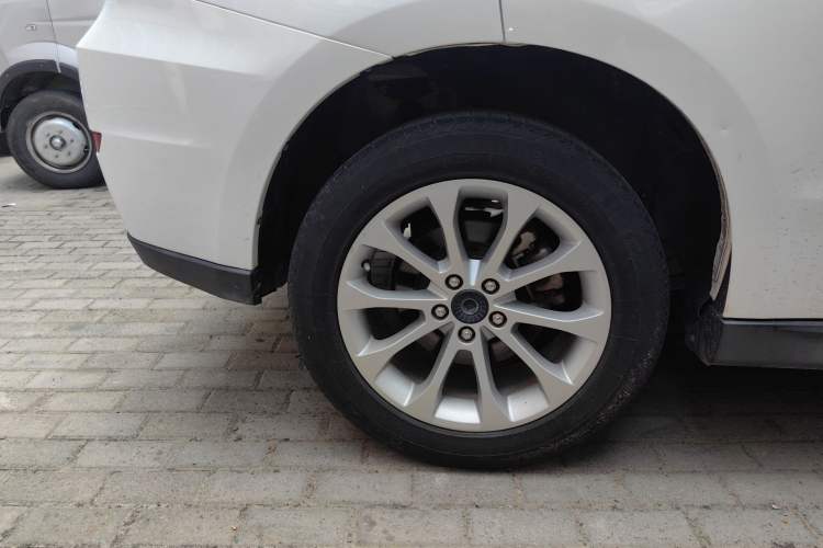 Used Haval H2 2018 Red-Label 1.5T Dual-Clutch Two-Wheel-Drive Luxury Model
