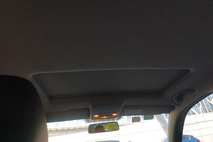 Used Volkswagen Lavida 2013 Restyled Classic 1.6L Automatic Comfort Edition