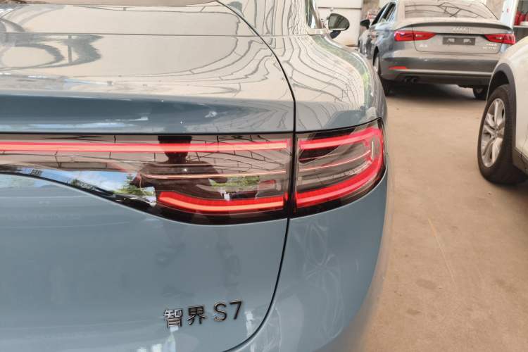 Used Hima Luxeed S7 2024 Pro Rear-Drive Long-Range Version
