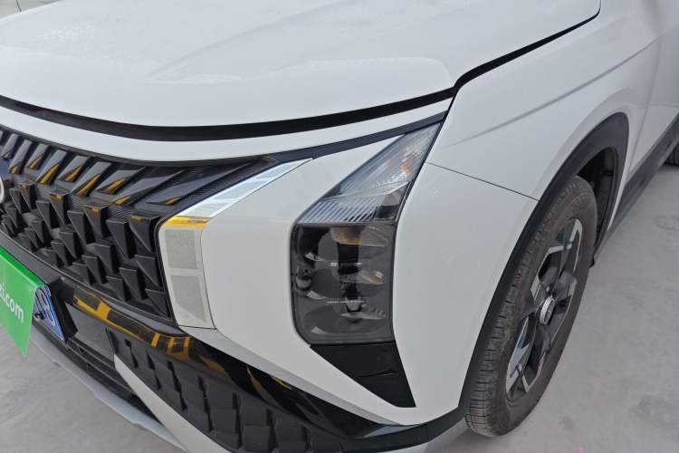 Used Hyundai ix35 2023 Musso 2.0L Deluxe Edition DLX
