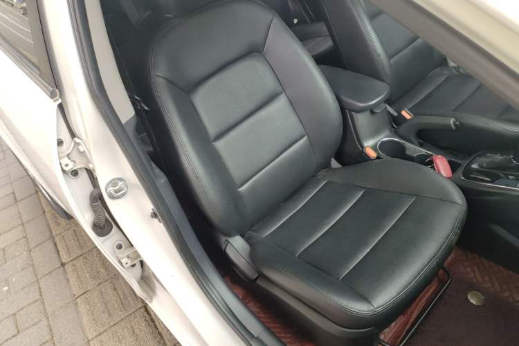 Used Kia K3 2016 1.6L Automatic GLS
