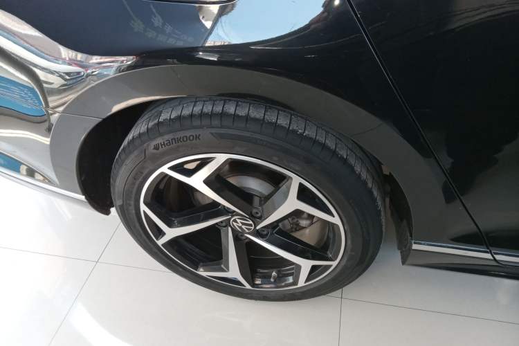 Used Volkswagen Magotan 2023 2 Million Units Commemorative Edition 330TSI DSG Luxury Version