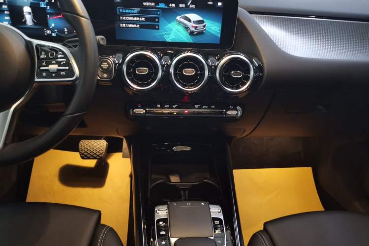 Used Mercedes-Benz B-Class 2020 B 200 Sport Edition