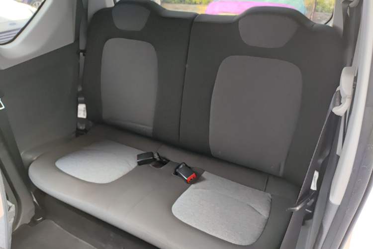 Used Wuling Hongguang MINIEV 2021 Macaron Premium Model – Lithium Iron Phosphate
