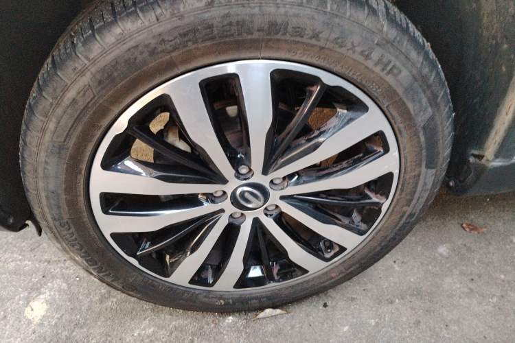 Used GAC Trumpchi GS4 2017 235T Manual Two-Wheel Drive Luxury Edition
