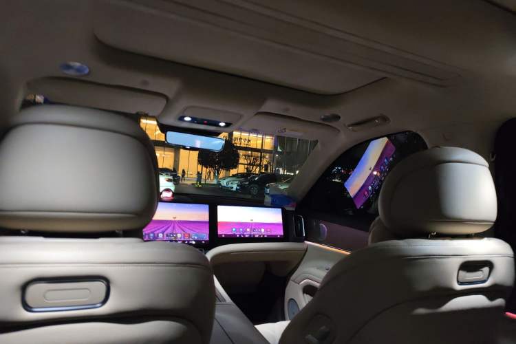 Used Hima AITO M9 2025 Extended-Range Ultra Version 52 kWh 5-Seater Edition
